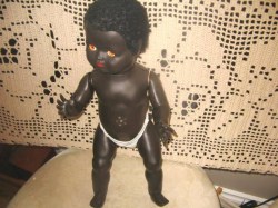 pedigree black red white_01